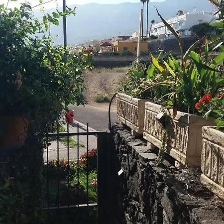 Terraced House Loft Bed With Infrared Sauna Cabin Or Sea View Dbl In Puerto De La Cruz